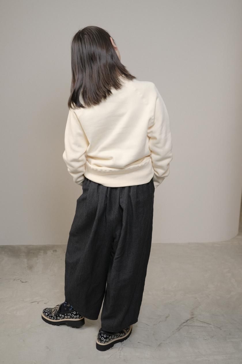 atelier naruse / コットン吊裏毛モックネックスウェット (アイボリー