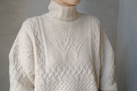 ASEEDONCL&#214;UD / Cable sweater