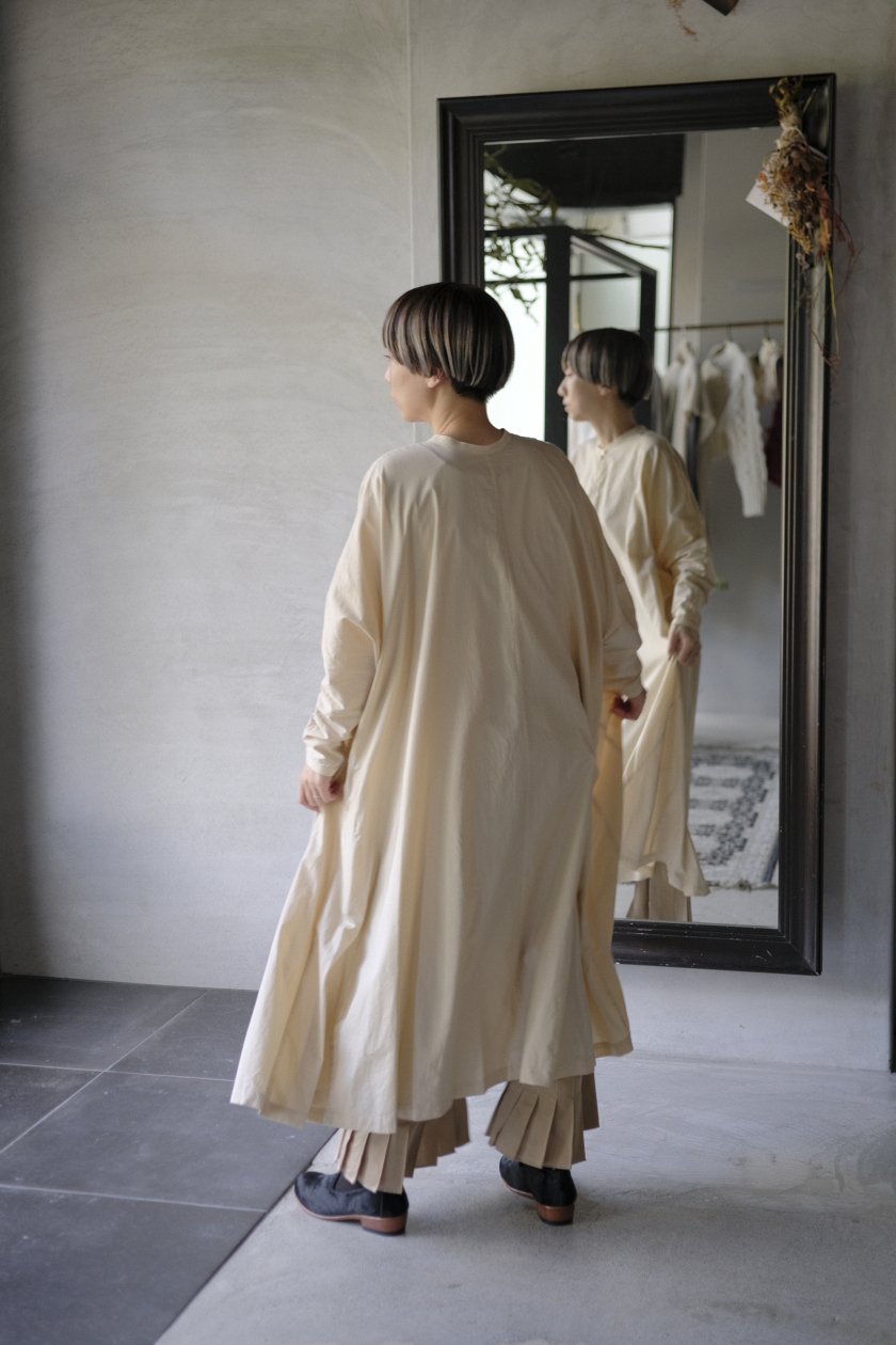 SP｜エシュペー 100/2 COTTON BROAD ONEPIECE | 【カラー展開】BEIGE, CHARCOAL, BLACK - c a  b i n e t　 O N L I N E　S T O R E