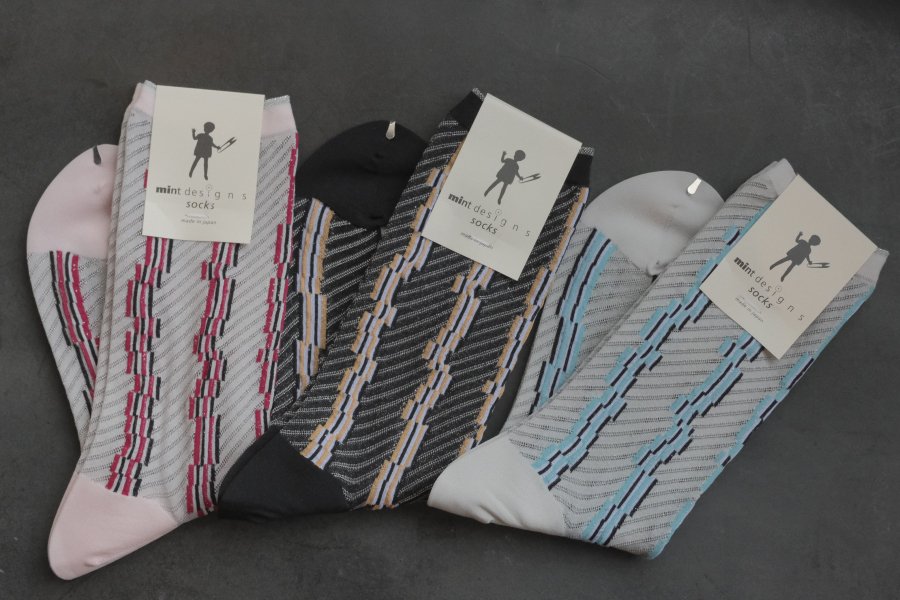 mintdesigns / CLAZY RIBBON SOCKS | ミントデザインズ - c a b i n e t　 O N L I N E　S  T O R E