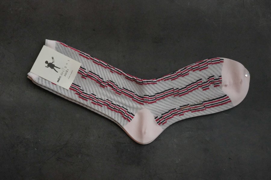 mintdesigns / CLAZY RIBBON SOCKS | ミントデザインズ - c a b i n e t　 O N L I N E　S  T O R E