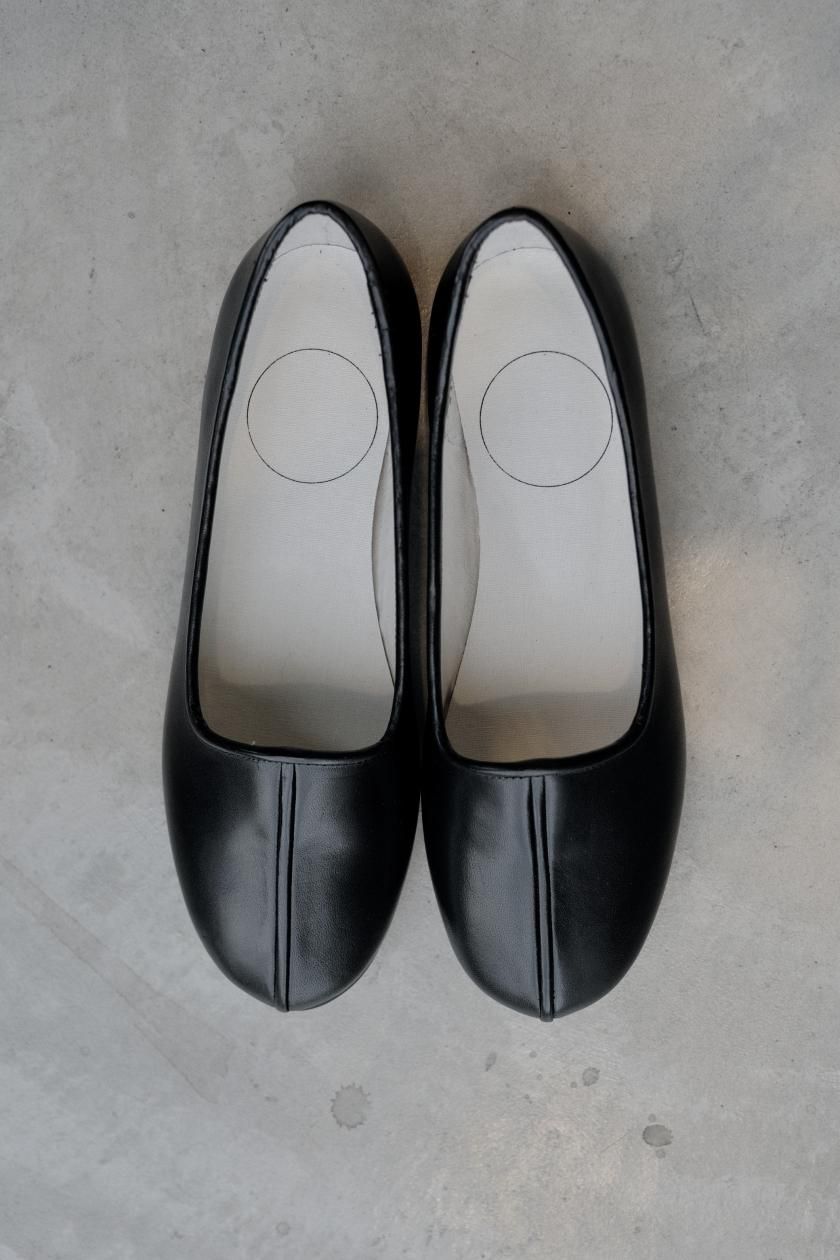 COSMIC WONDER ⭐︎ folk shoes COSMIC WONDER / Naturally-tanned leather “Koshin” folk shoes