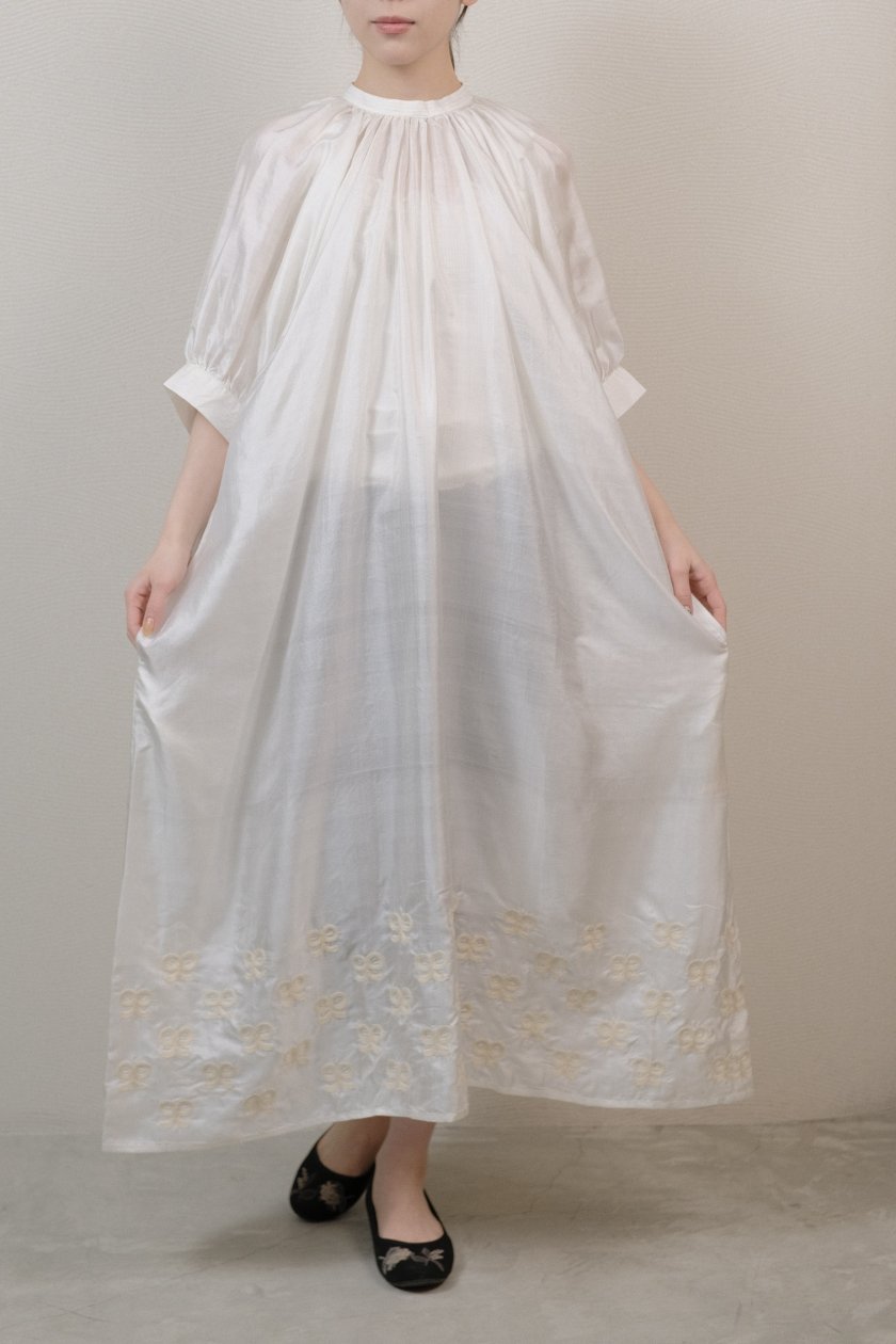 BUNON / Tie Embroidery Dress | Handcrafted Khadi Collection - c a b i n e t  O N L I N E S T O R E