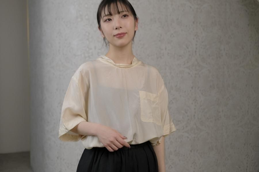 TOWAVASE シルクトップス TOWAVASE / blouse(khaki) / 27-0015S | トワヴァーズ｜インド