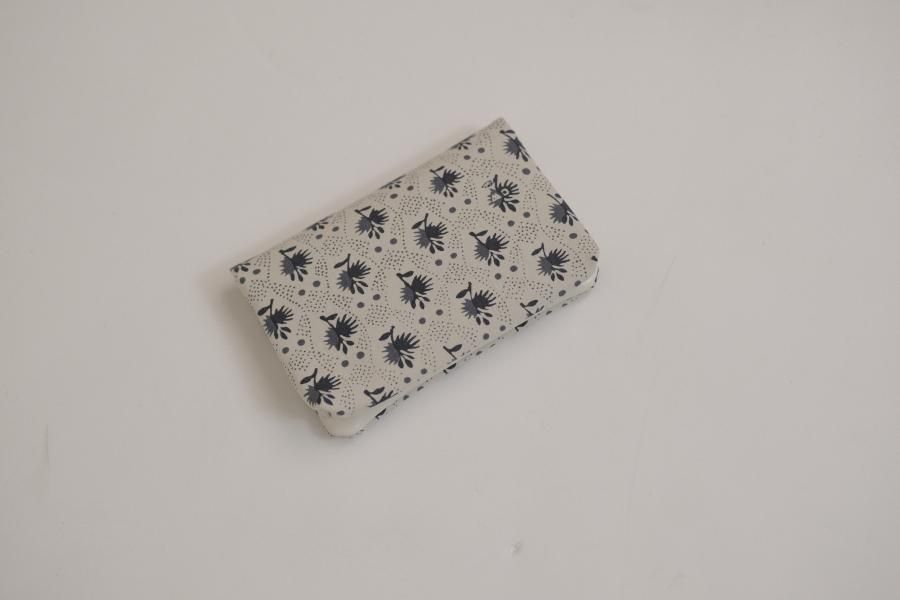 COSMIC WONDER ｜Old floral-patterned linen short sleeve