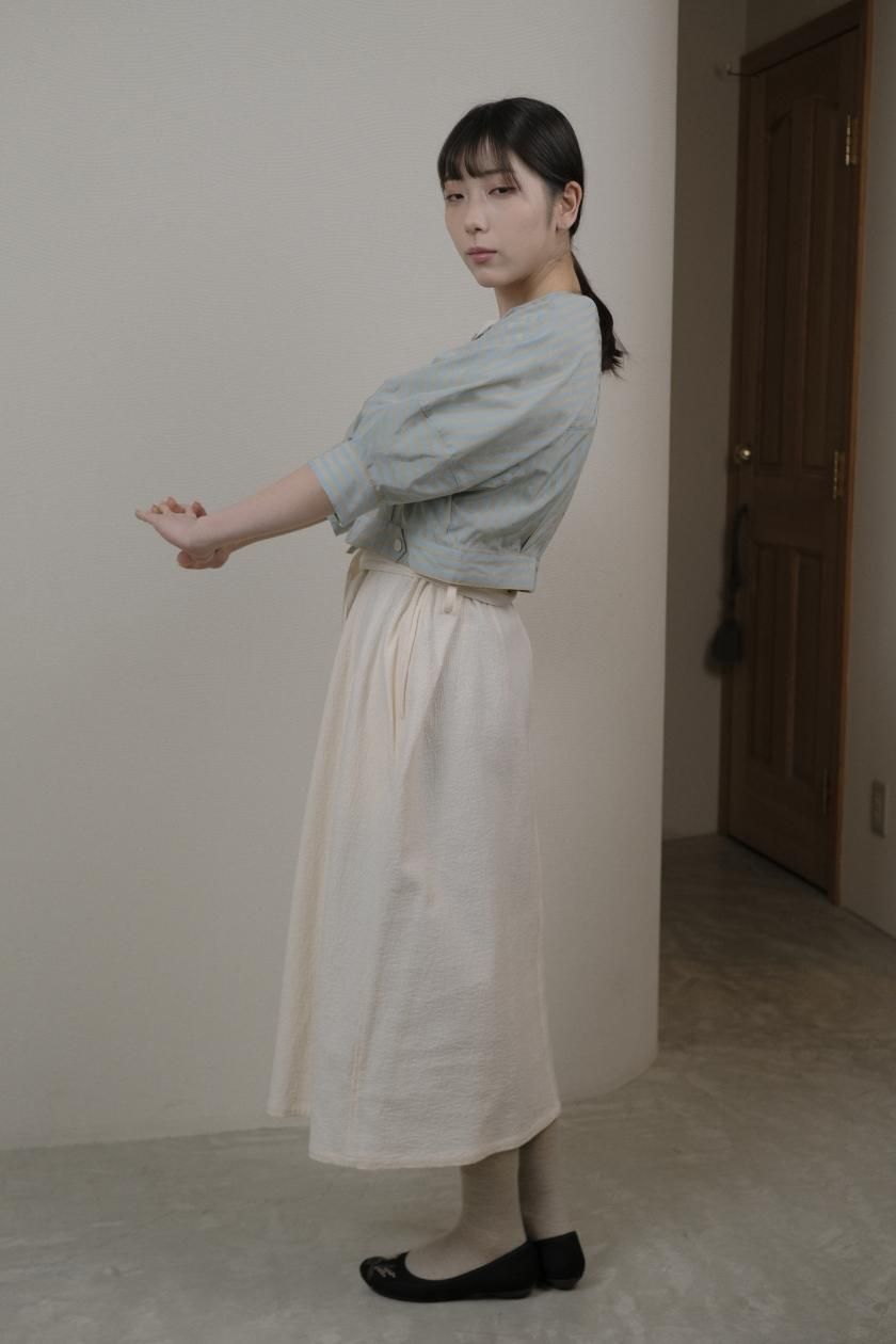 mintdesigns / OVAL SLEEVE JACKET | ふくらみのある5分袖