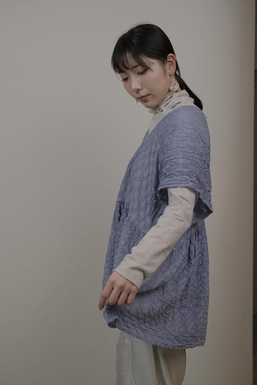 Hériter / cut jacquard blouse | エリテインド織カット
