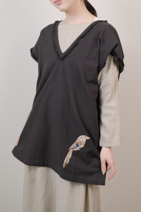 BUNON / Bird Embroidery Fringe Vest