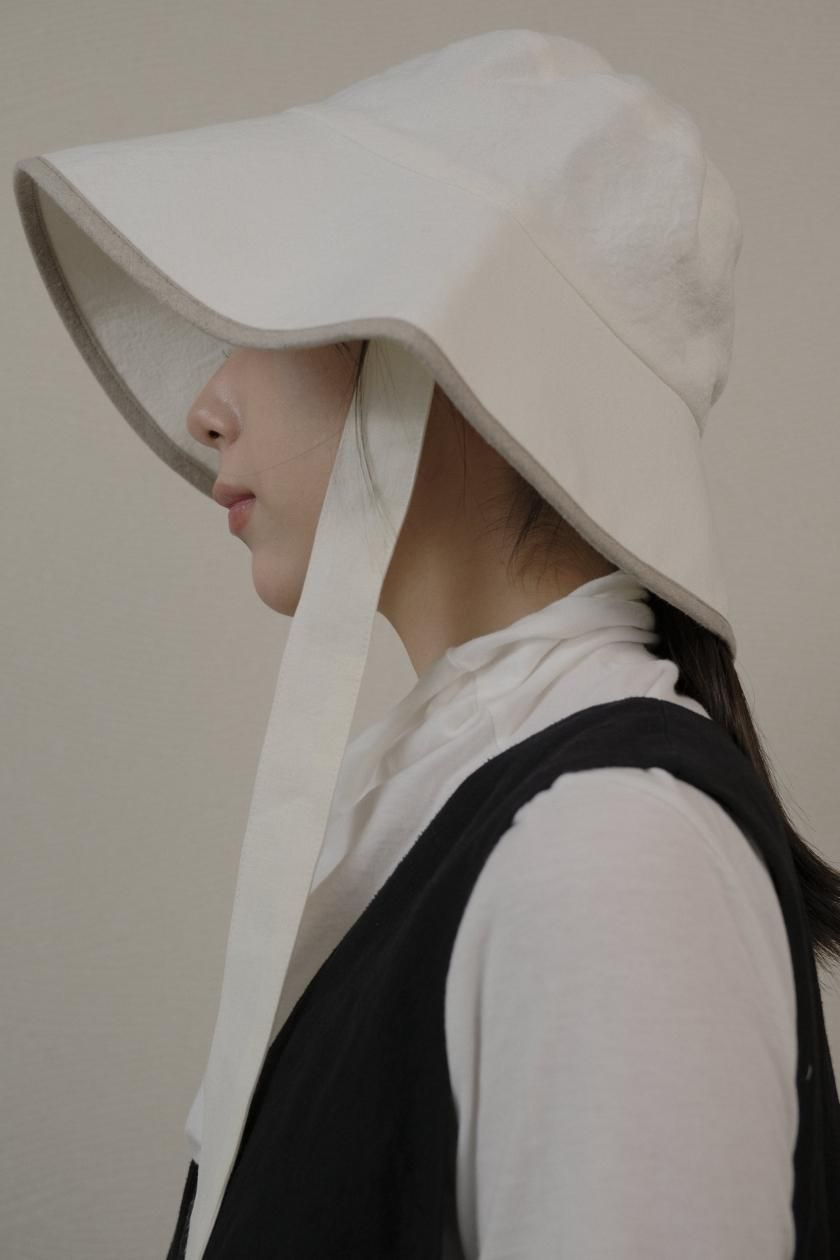 evam eva | linen strap hat - c a b i n e t O N L I N E S T O R E