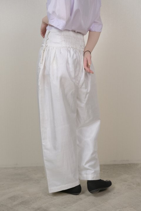 <img class='new_mark_img1' src='https://img.shop-pro.jp/img/new/icons14.gif' style='border:none;display:inline;margin:0px;padding:0px;width:auto;' />BUNON / Wide Belt Pants