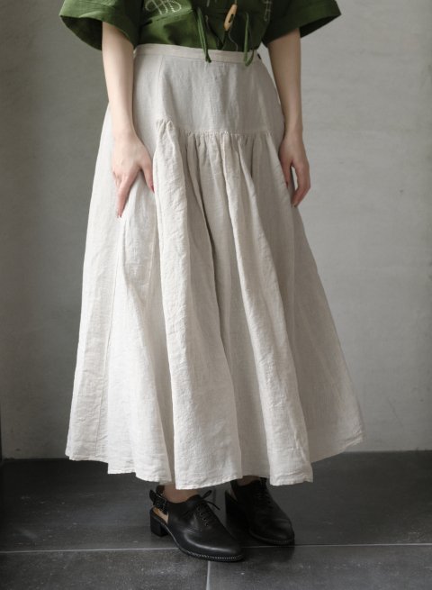 <img class='new_mark_img1' src='https://img.shop-pro.jp/img/new/icons14.gif' style='border:none;display:inline;margin:0px;padding:0px;width:auto;' />GARMENT REPRODUCTION OF WORKERS / BUSTLE SKIRT