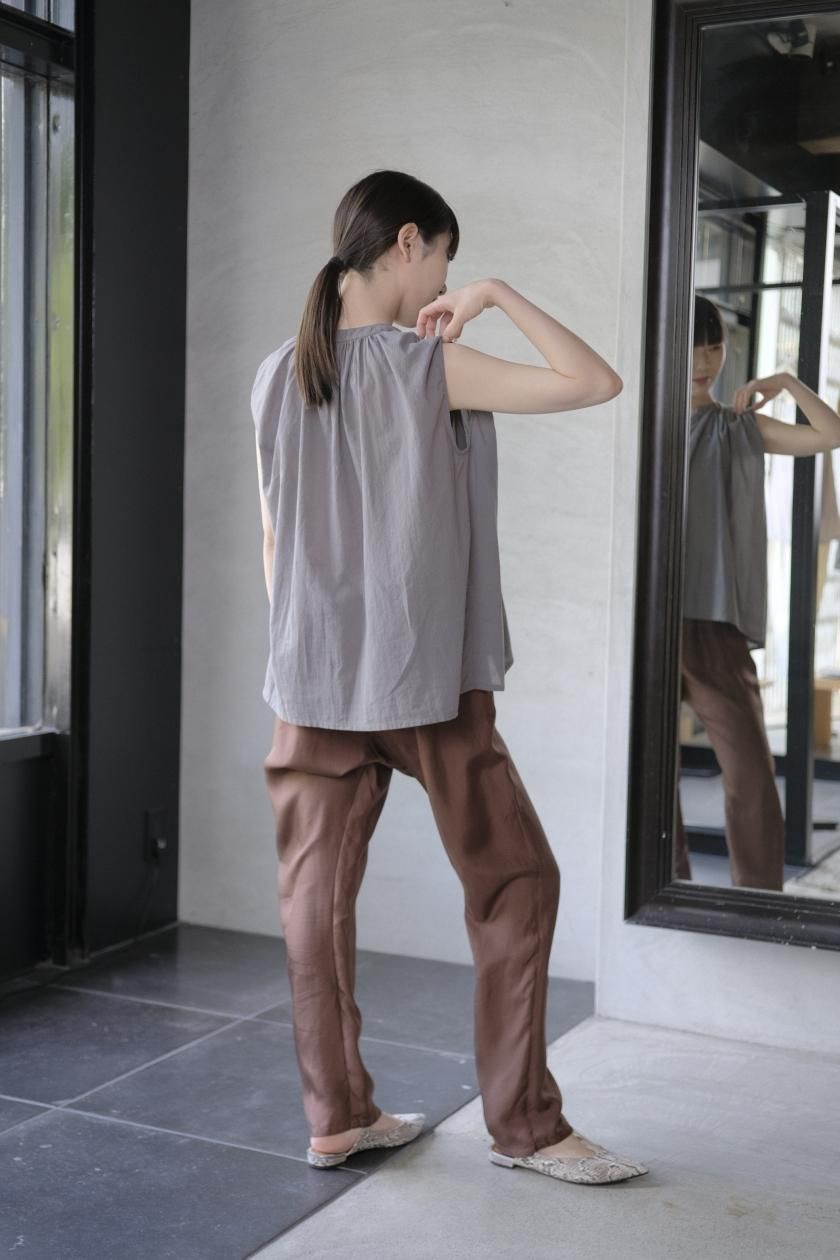 タグ付き⚑エヴァムエヴァ　リネンコイルカーディガン　24ss 完売品　白 タグ付き⚑エヴァムエヴァ リネンコイルカーディガン 24ss 完売