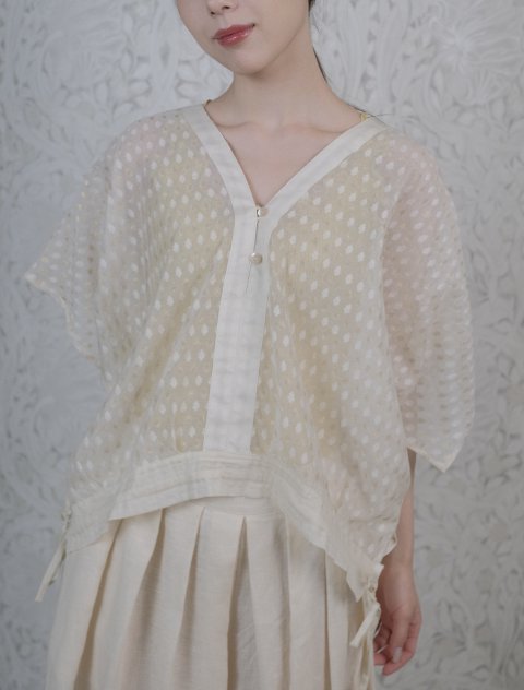 ASEEDONCL&#214;UD  / Holy island blouse