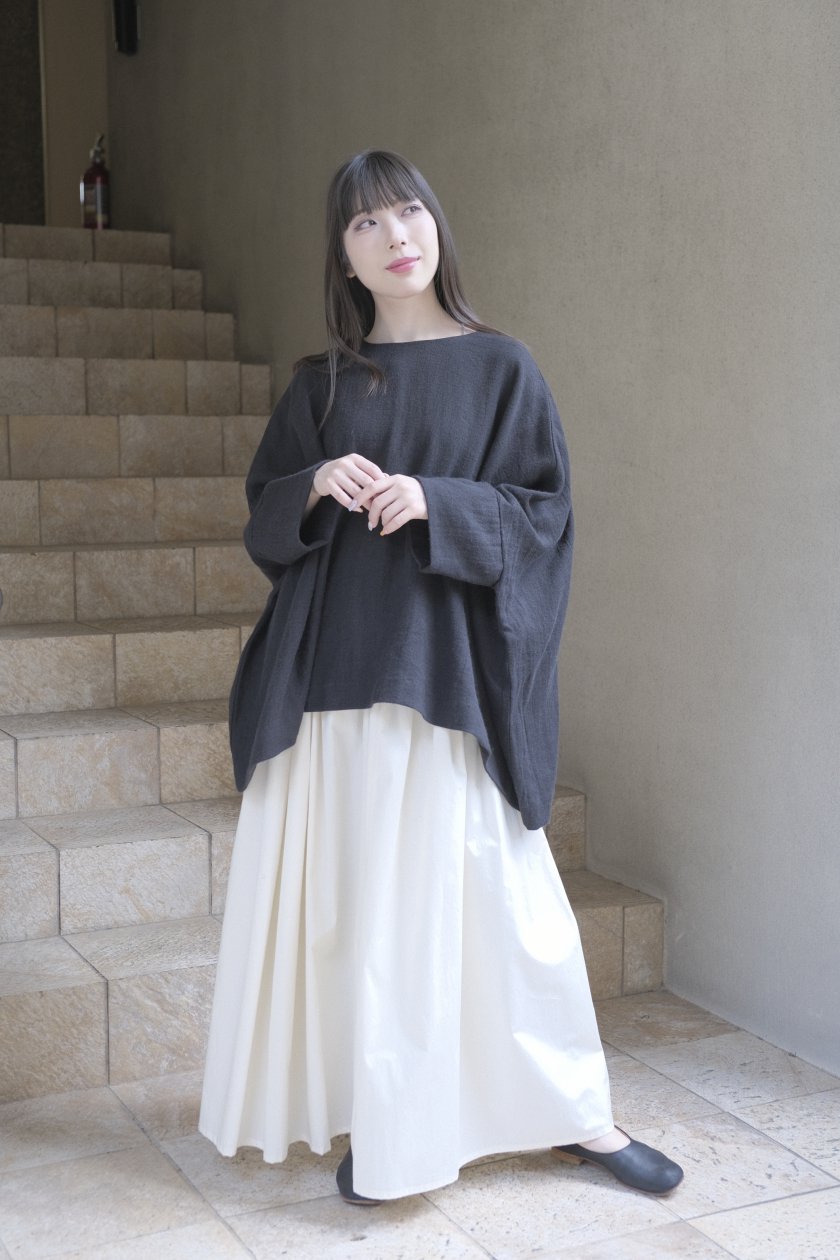 COSMIC WONDER | Old Linen Wool Twill Circle-Patterned Dress (Black) - c a b  i n e t O N L I N E S T O R E