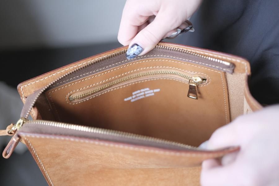 Dove&Olive / サコッシュ - c a b i n e t O N L I N E S T O R E