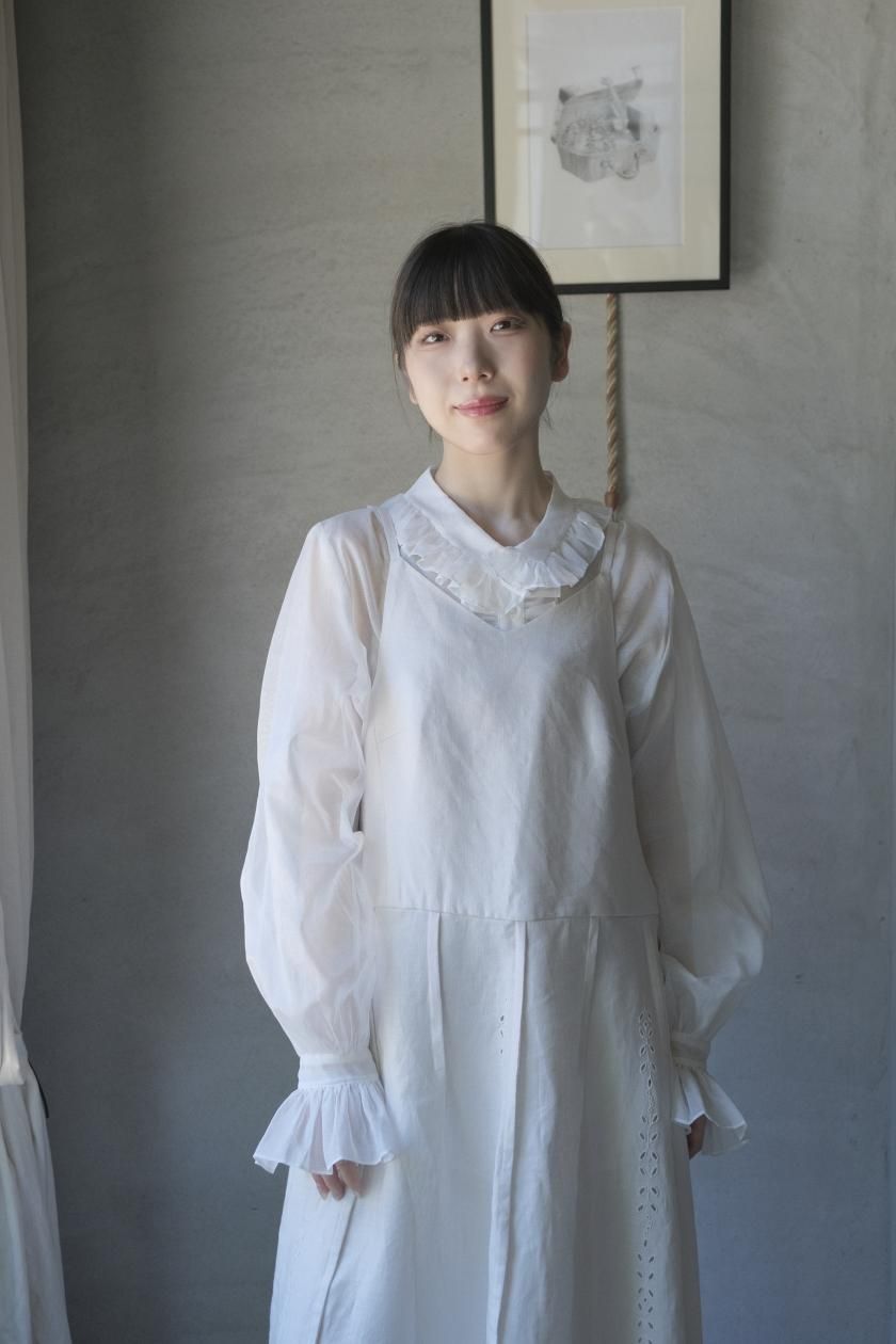 M【新品インポートセレクト】高級刺繍レース使用キャミソールドレスワンピース 刺繍レース キャミソールドレス（W247）