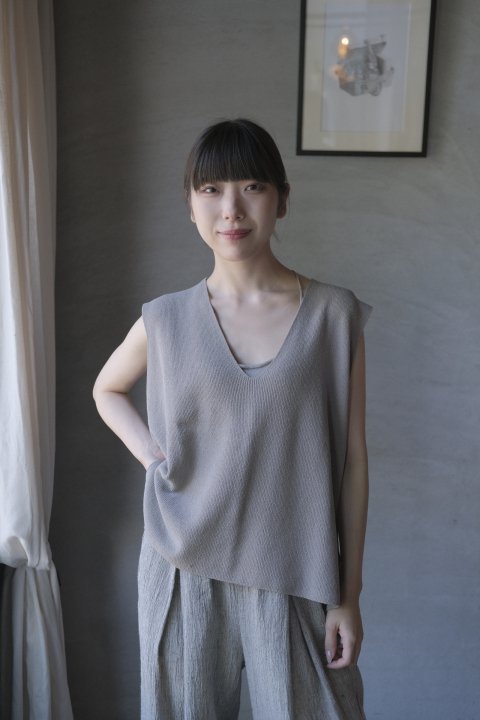 evam eva / aze vest (sage)