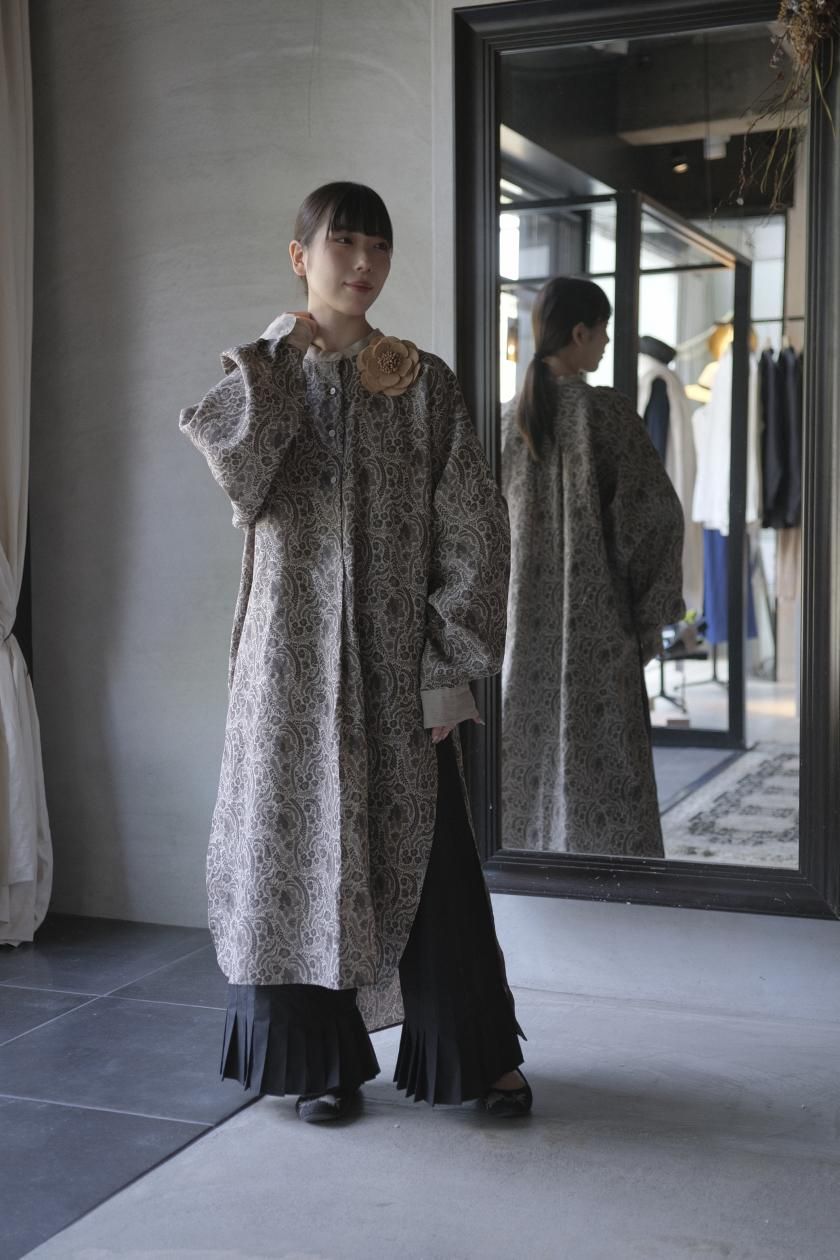 TOWAVASE sarasa silk pants Louis (gray) | nii-B