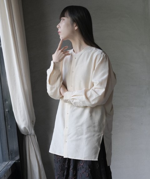 ASEEDONCL&#214;UD / Standard shirt (Ivory)		