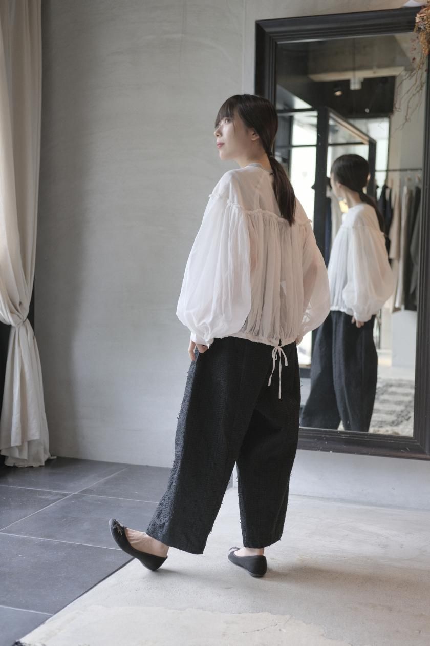 ☆タグあり☆qiri \"sakuko pants\" 刺し子パンツ ☆タグあり☆qiri sakuko pants 刺し子パンツ