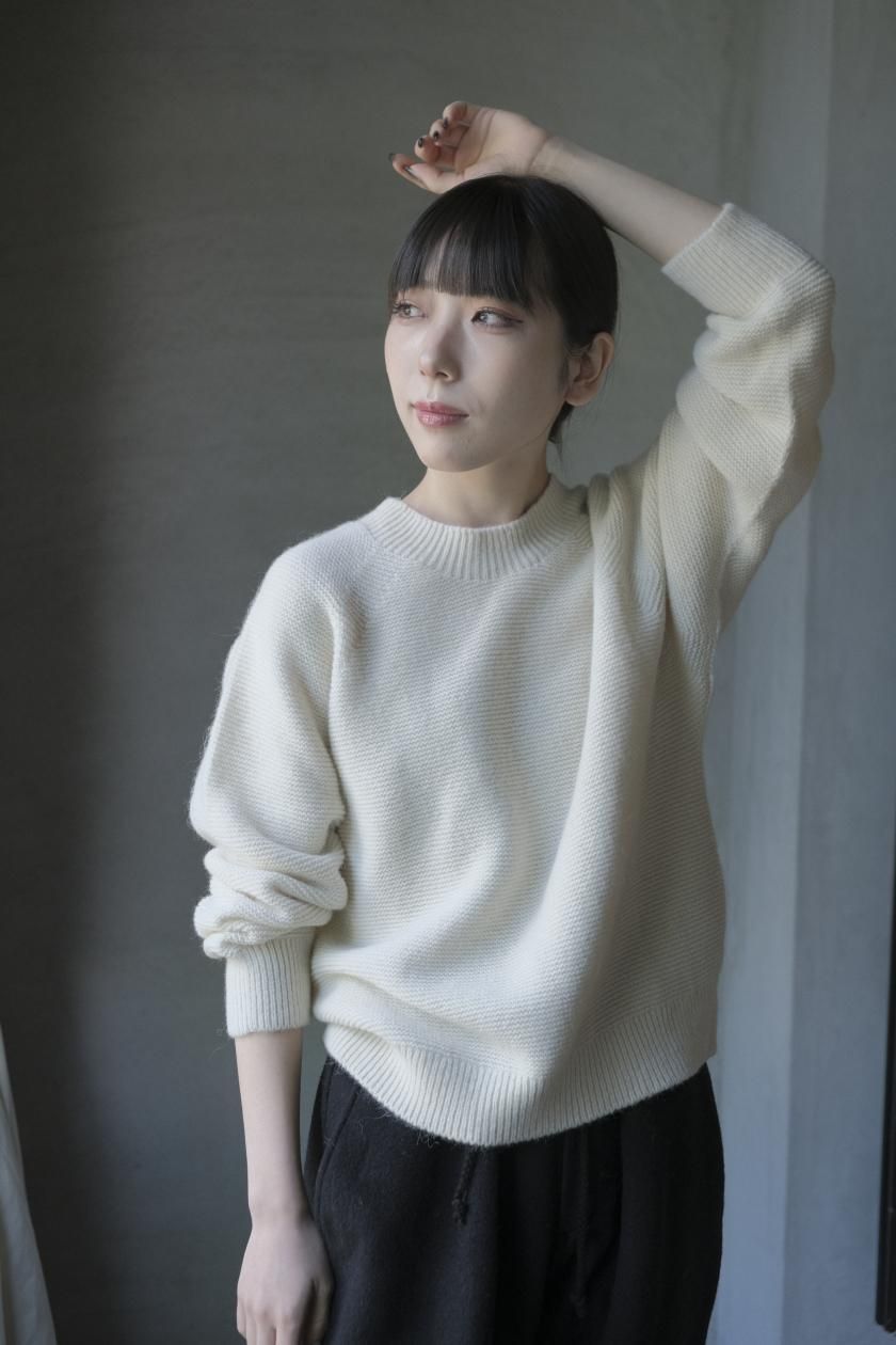 新品入荷 i b a c - アルパカウールセーター | MITTAN n E N I L N O t e トップス