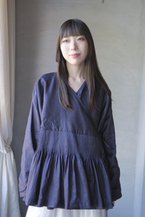 BUNON / Embroidery Cache-coeur Blouse (Navy)