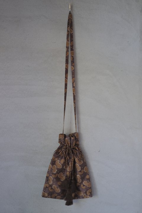 BUNON / Embroidery Drawstring BagChocolate