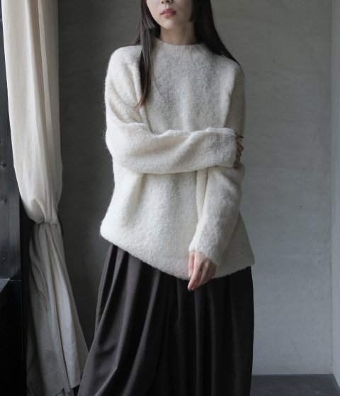 COSMIC WONDER / Alpaca loop knit sweater