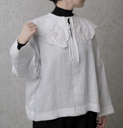 <img class='new_mark_img1' src='https://img.shop-pro.jp/img/new/icons14.gif' style='border:none;display:inline;margin:0px;padding:0px;width:auto;' />TOWAVASE / Bonvoyage blouse  White & gray 