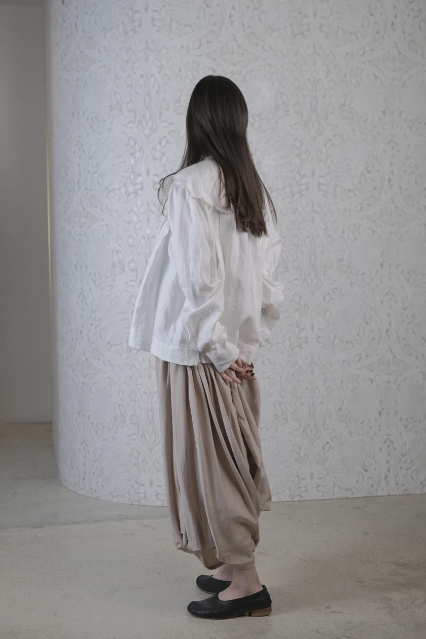 vaqutaux voyageブラウス vaqutaux voyageヴァクトーヴォヤージュ 刺繍ブラウス