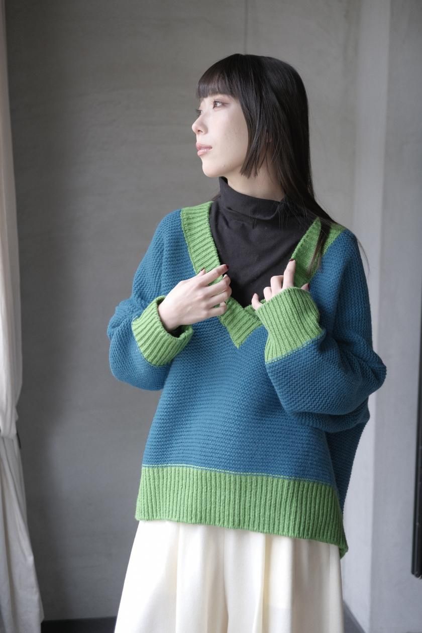 絶対的な信頼 | naruse atelier ウールVネックニット t e n i b a c - ニット+セーター