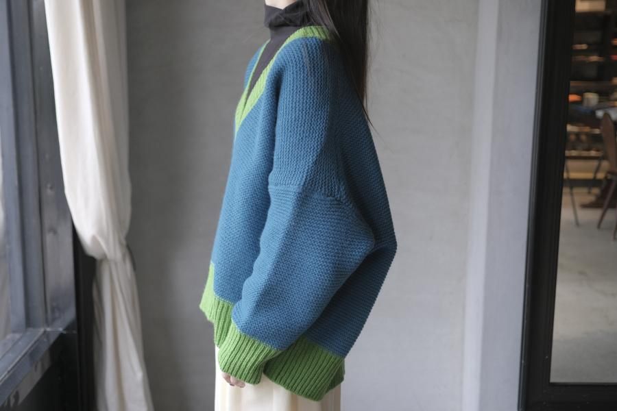 atelier naruse | ウールVネックニット - c a b i n e t