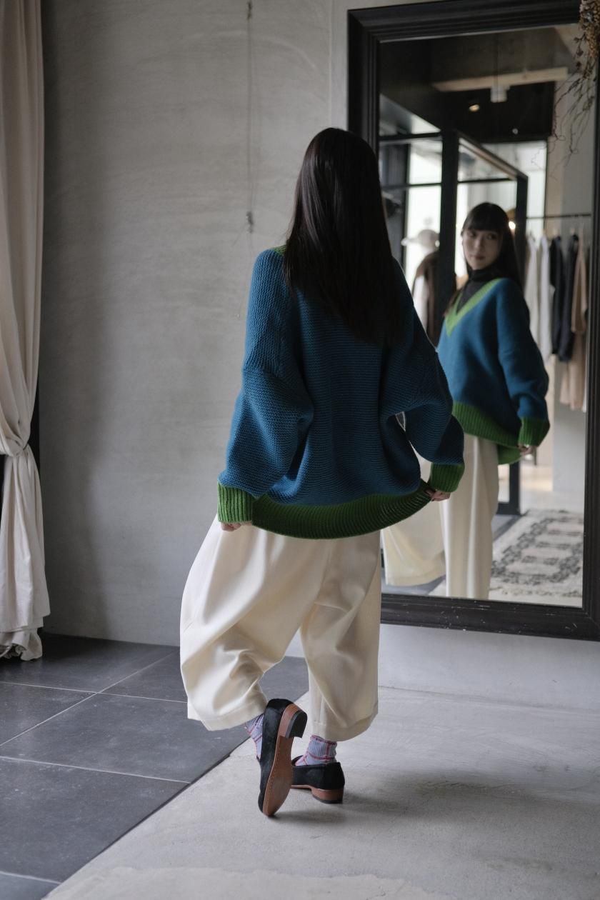 atelier naruse | ウールVネックニット - c a b i n e t