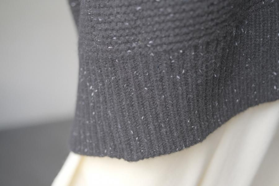 atelier naruse | ウールVネックニット - c a b i n e t