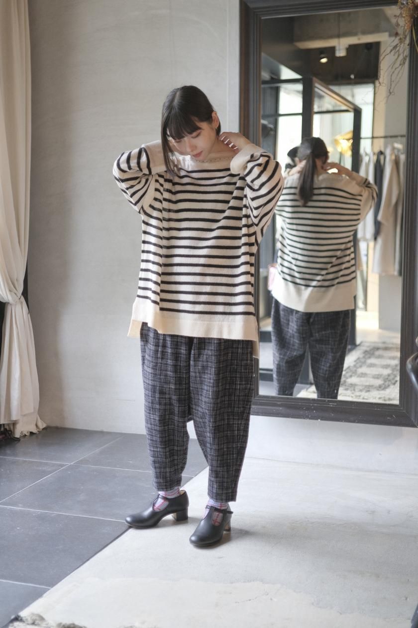 TOWAVASE Basque pullover (ivory x blue)