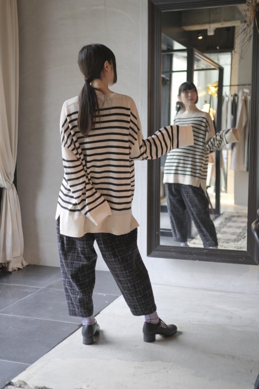 TOWAVASE Basque pullover (ivory x blue) | nii-B