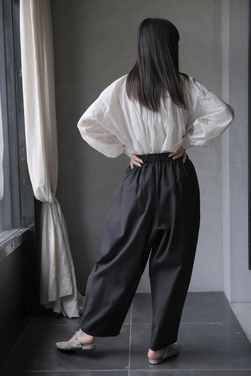 SP|SMOCK BLOUSE | ASH WHITE - c a b i n e t O N L I N E SP|SMOCK BLOUSE | ASH WHITE - c a b i n e t O N L I N E