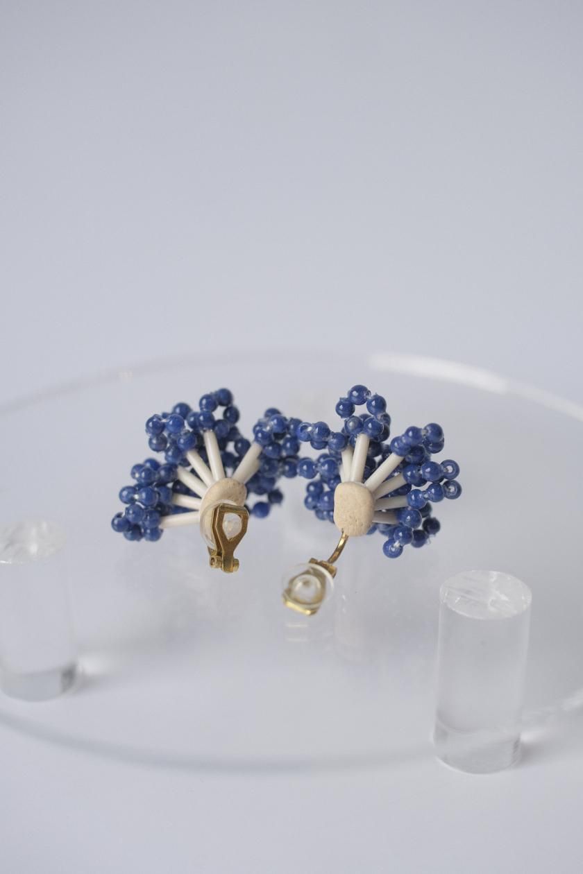 UNIVERSAL ENTERTAINMENT - RADWIMPS ピアス RADWIMPS ピアスの通販 by eri's shop｜ラクマ