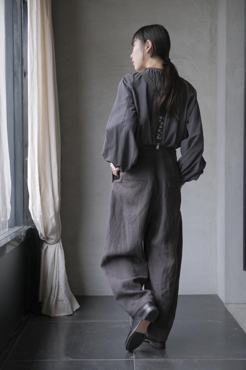 atelier naruse | リネンタックパンツ - c a b i n e t atelier naruse | リネンタックパンツ - c a b i n e t