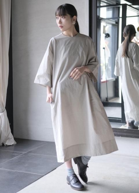 COSMIC WONDER / Cotton linen typewriter fog dress (Light gray)