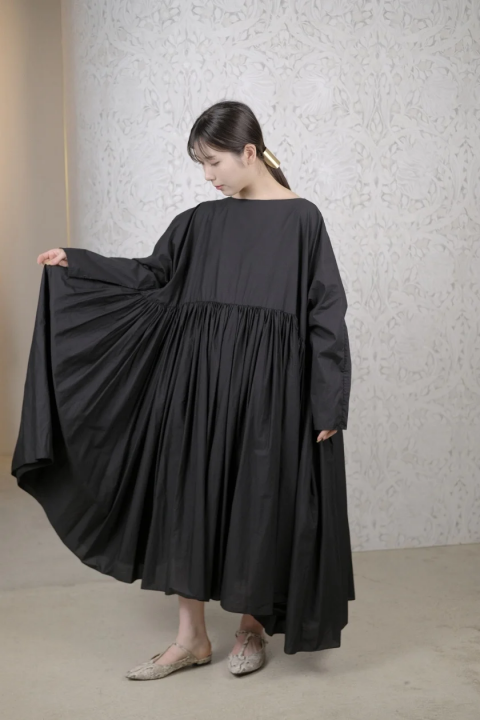 &#352;P /WIDE GATHER ONEPIECE(black)
