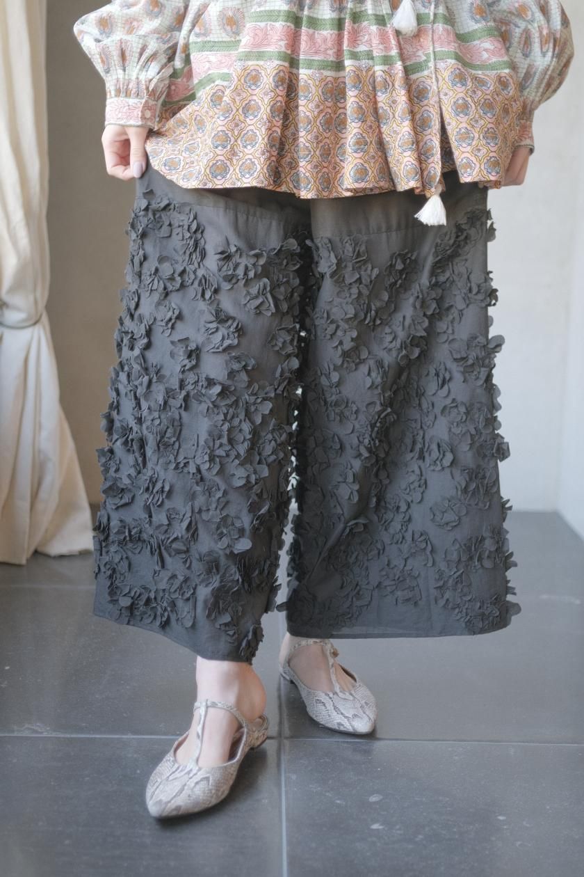 TOWAVASE | アンヌパンツ - c a b i n e t O N L I N E S T O R E