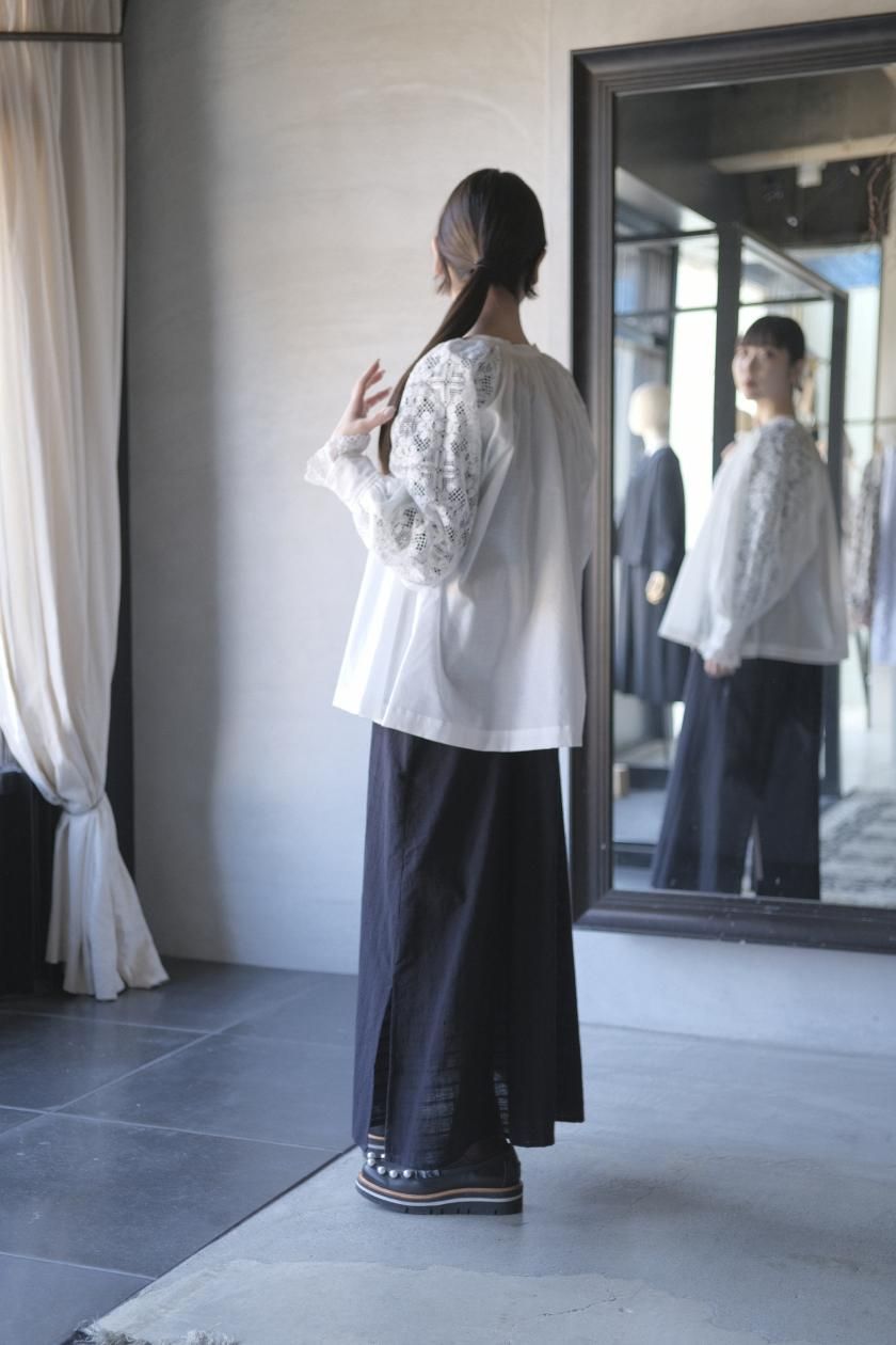 Hériter | クルニレーシーブラウス - c a b i n e t O N L I N E S T O R E