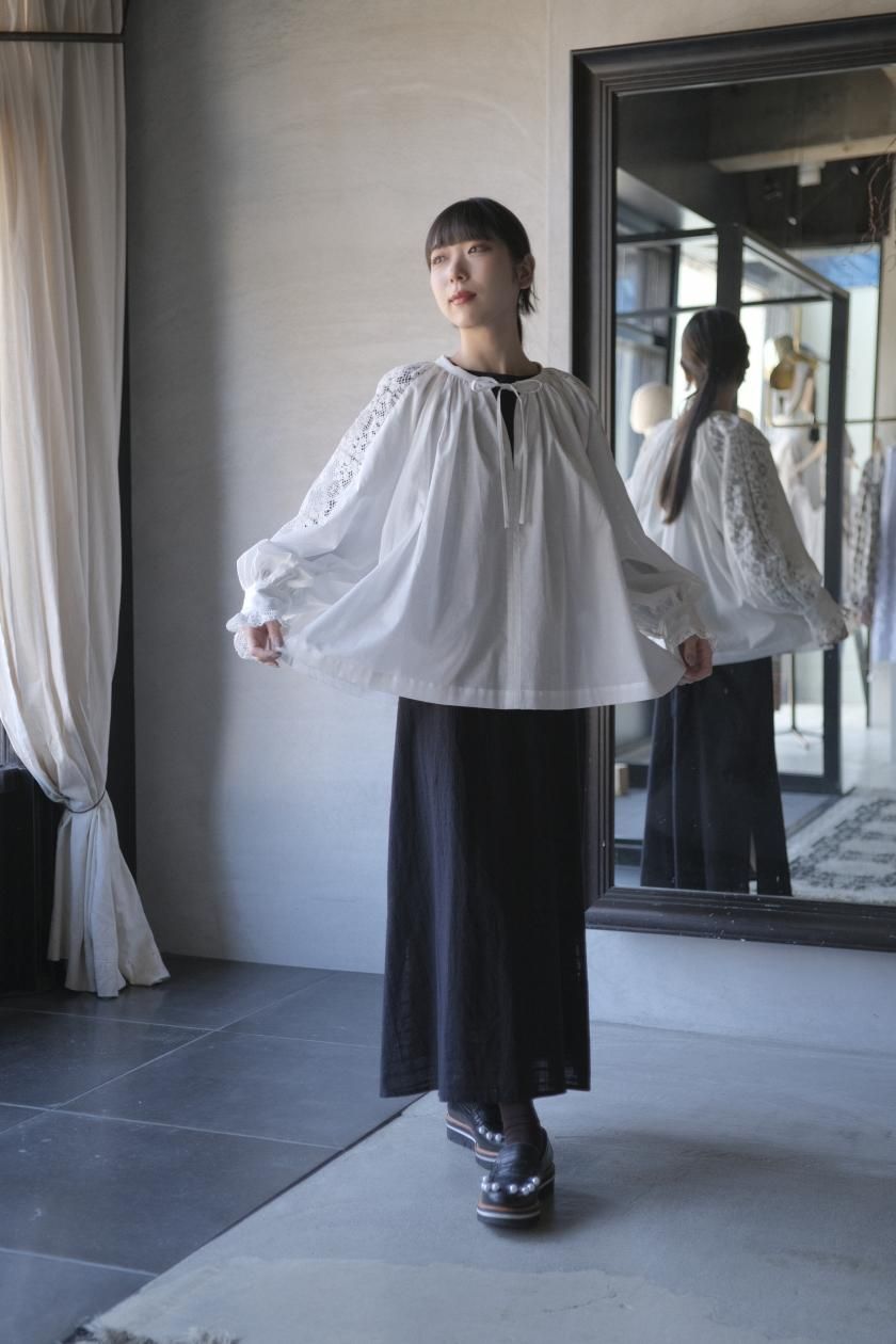 Hériter | クルニレーシーブラウス - c a b i n e t O N L I N E S T O R E