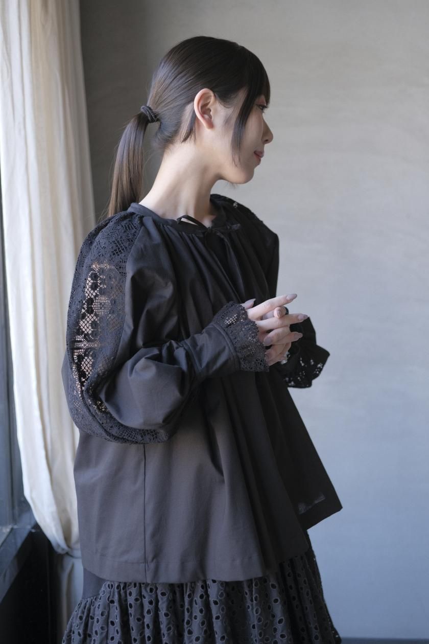 Hériter | クルニレーシーブラウス - c a b i n e t O N L I N E S T O R E