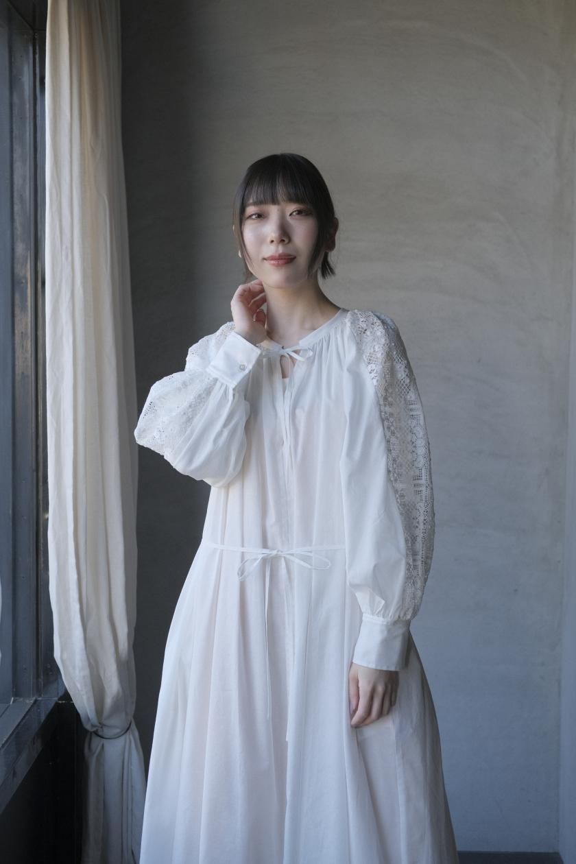【美品】heriter エリテ　クルーニーレース　ドレス Heriter（エリテ）の「クルーニーレースドレス（ワンピース