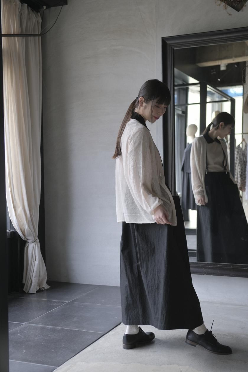 atelier naruse | カットインポケットスカート - c a b i n e t