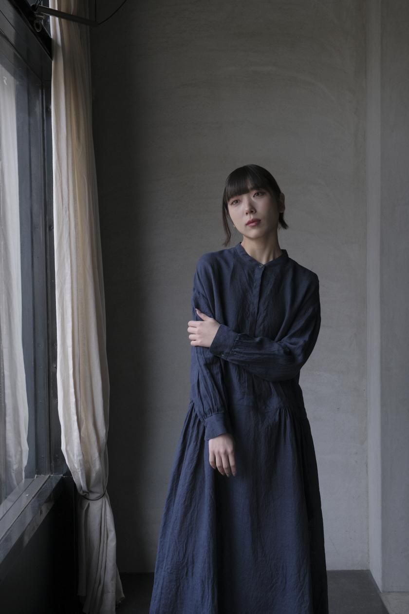 atelier naruse リネンシャツワンピース atelier naruse | リネンシャツギャザーワンピース
