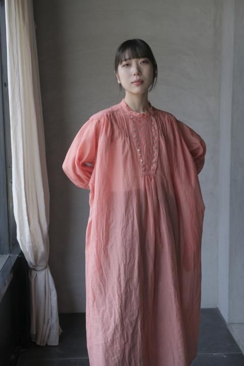 <img class='new_mark_img1' src='https://img.shop-pro.jp/img/new/icons14.gif' style='border:none;display:inline;margin:0px;padding:0px;width:auto;' />SUSURI / ֥ɥ쥹 (coral)