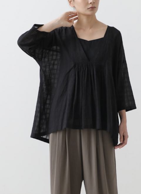 evam eva / shadow check gathered pullover